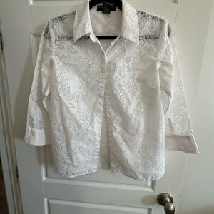 Beautiful, not your average white button up shirt